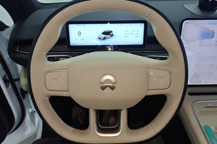 Used Nio ES6 2025 75 kWh Steering Wheel