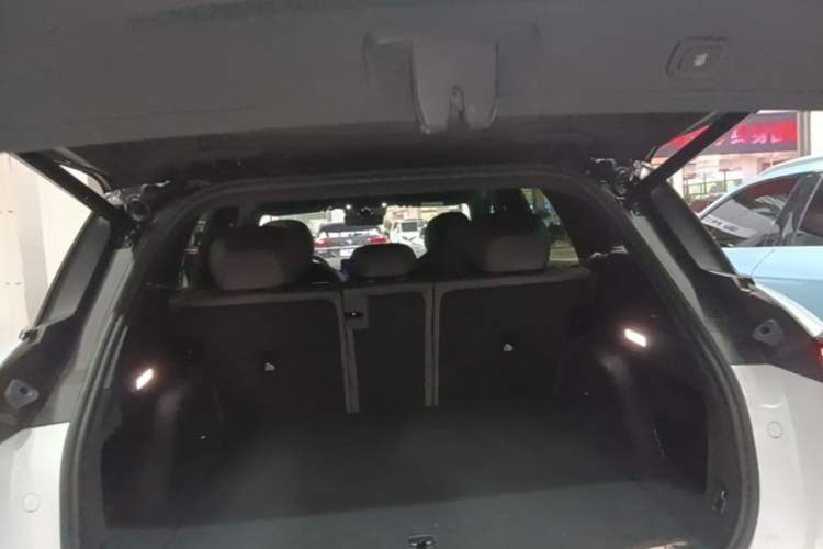 Used Nio ES6 2025 75 kWh Trunk