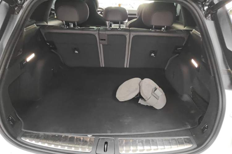 Used Nio ES6 2025 75 kWh Trunk