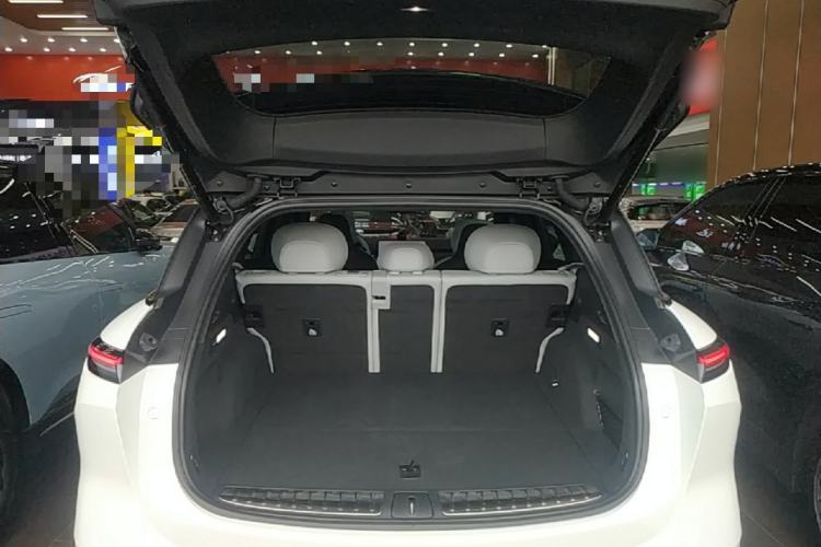 Used Nio ES6 2025 75 kWh Trunk