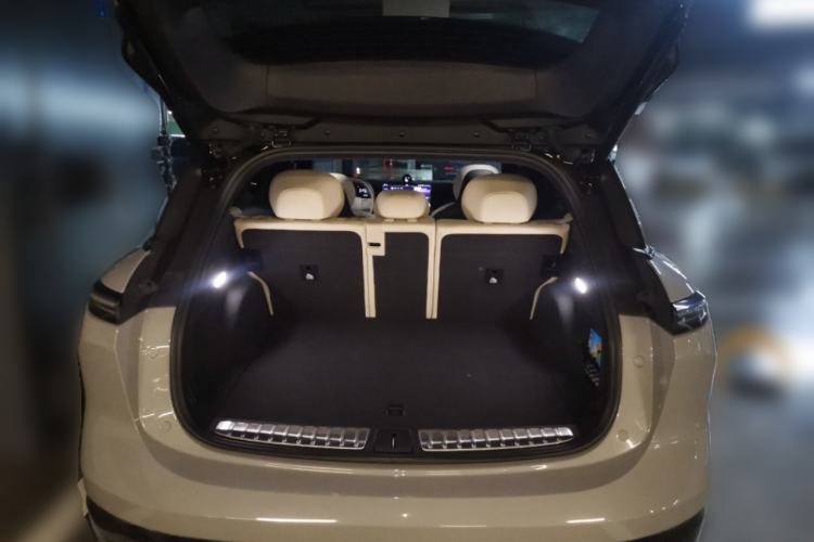 Used Nio ES6 2025 75 kWh Trunk