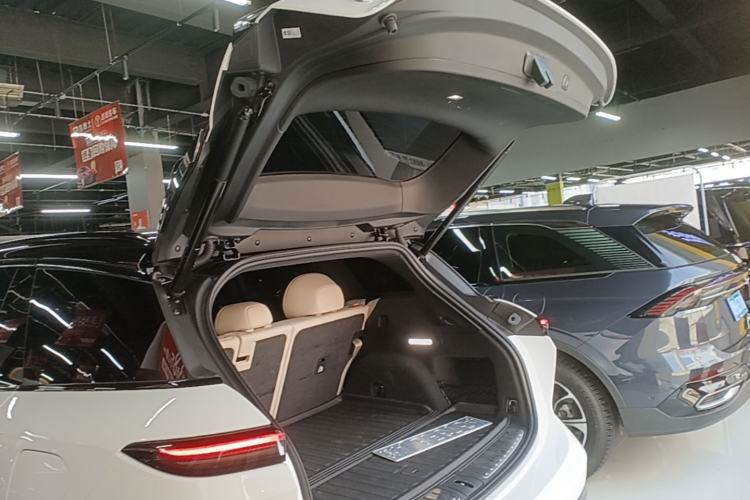Used Nio ES6 2025 75 kWh Trunk