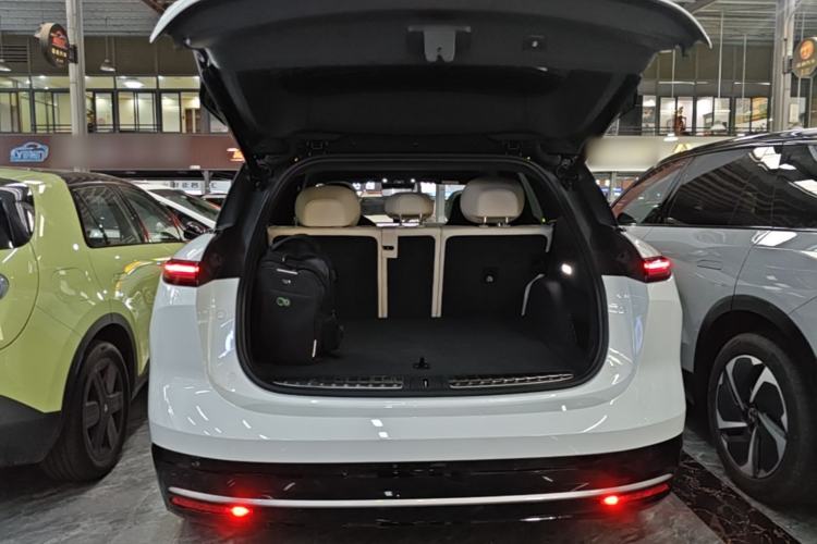 Used Nio ES6 2025 75 kWh Trunk