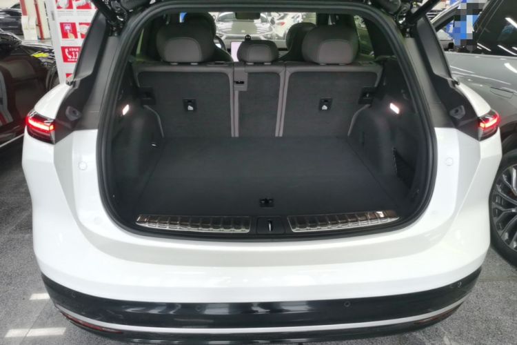 Used Nio ES6 2025 75 kWh Trunk