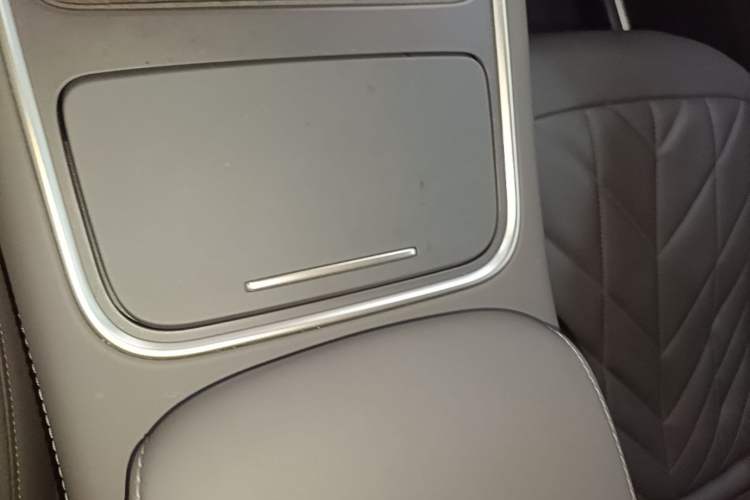 Used Nio ES6 2025 75 kWh Vehicle Key