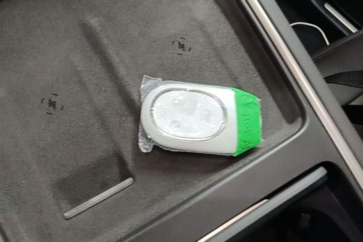 Used Nio ES6 2025 75 kWh Vehicle Key