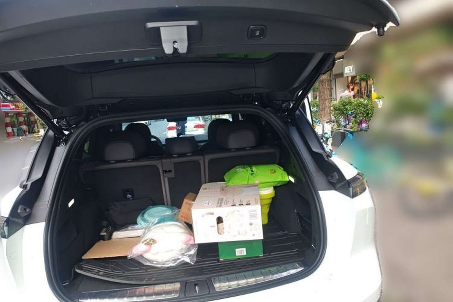 Used Nio ES6 2026 Model 100kWh Trunk
