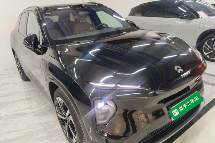 Used Nio ES7 2024 100kWh Front Right 45 Deg