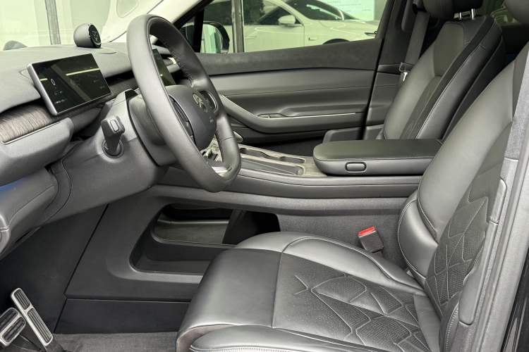 Used Nio ES7 2022 75 kWh Interior 1
