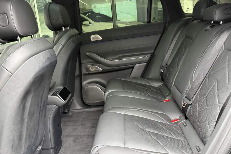 Used Nio ES7 2022 75 kWh Interior 2