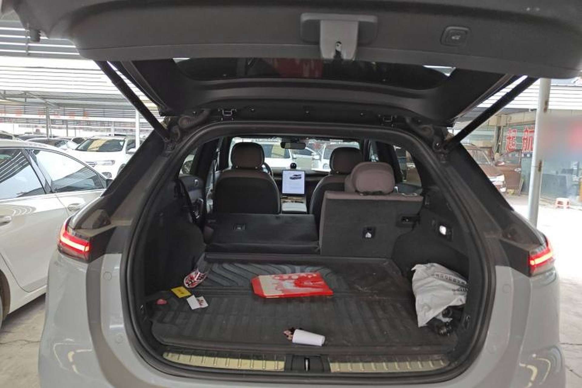 Used Nio ES7 2022 75 kWh Trunk