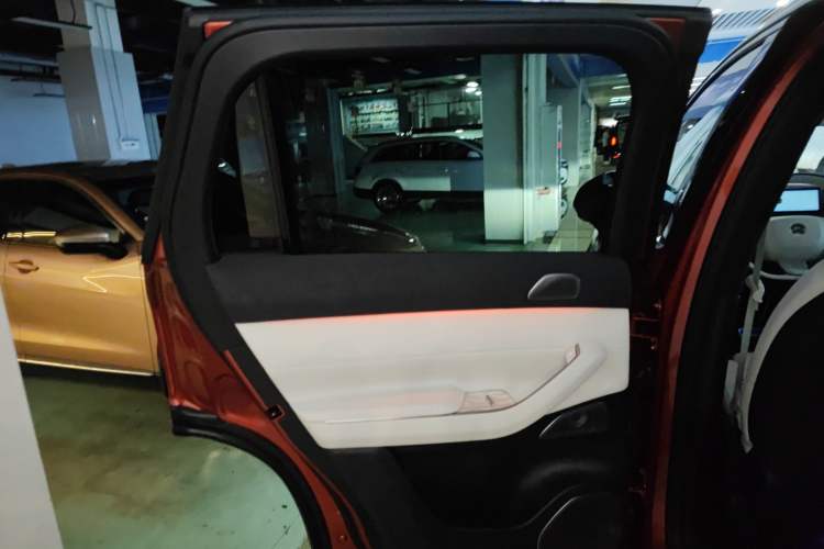 Used Nio ES7 2022 75 kWh Interior 8