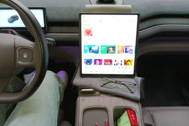 Used Nio ES7 2022 100kWh First Edition Audio And AC Panel