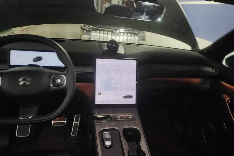 Used Nio ES7 2022 75 kWh Audio And AC Panel