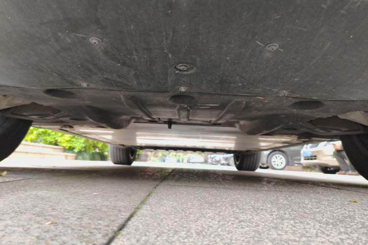 Used Nio ES7 2022 75 kWh Chassis Front