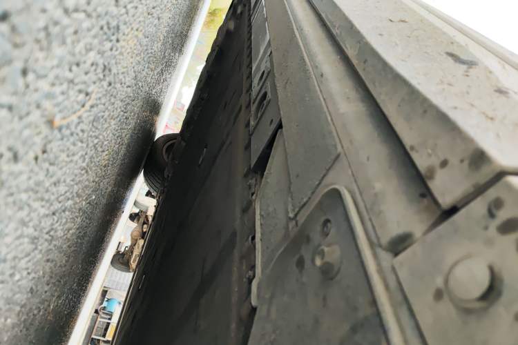 Used Nio ES7 2022 75 kWh Chassis Front Right