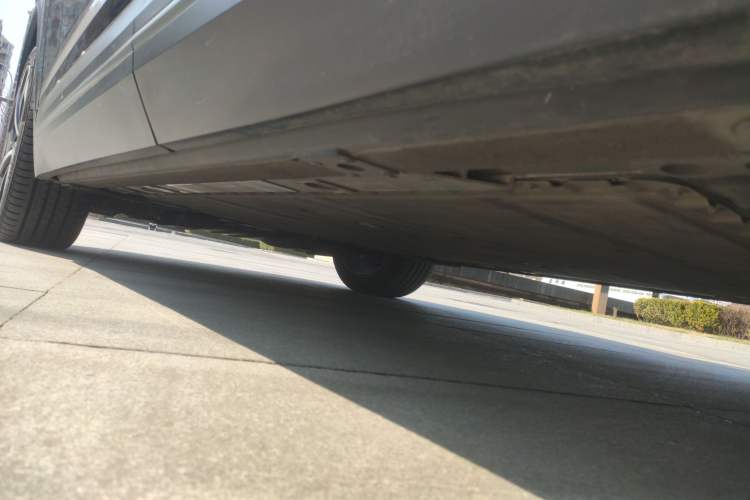 Used Nio ES7 2022 75 kWh Chassis Rear Left