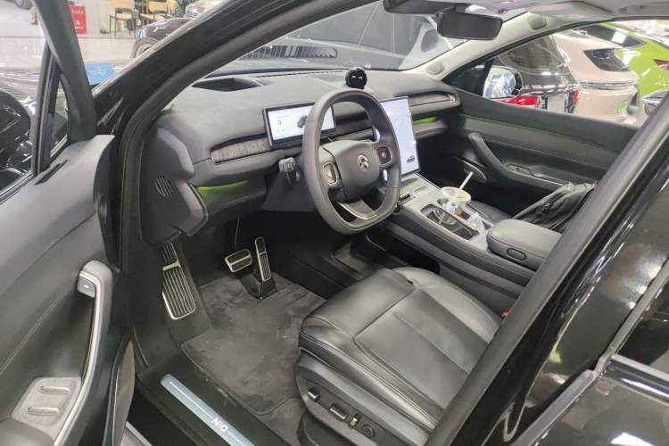 Used Nio ES7 2022 75 kWh Driver Seat