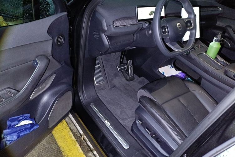 Used Nio ES7 2022 100 kWh Driver Seat