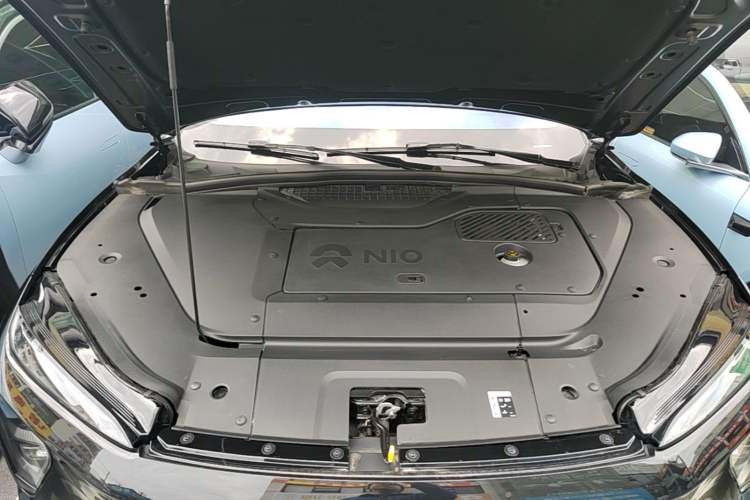 Used Nio ES7 2022 75 kWh Engine Bay