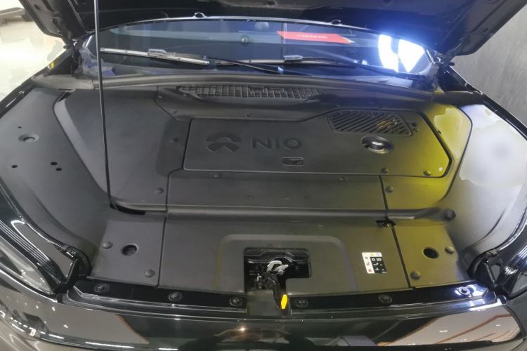 Used Nio ES7 2022 75 kWh Engine Bay
