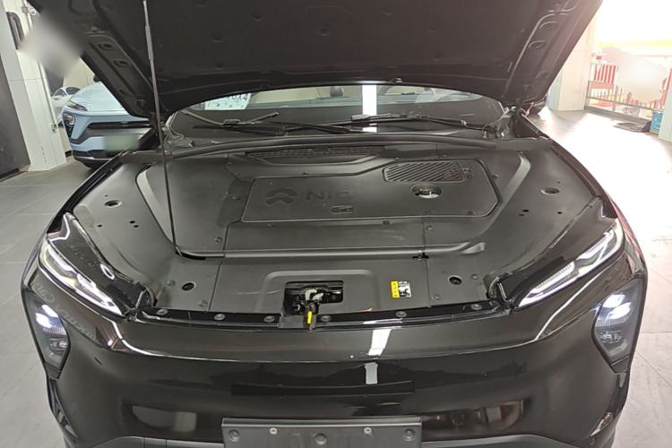 Used Nio ES7 2022 75 kWh Engine Bay
