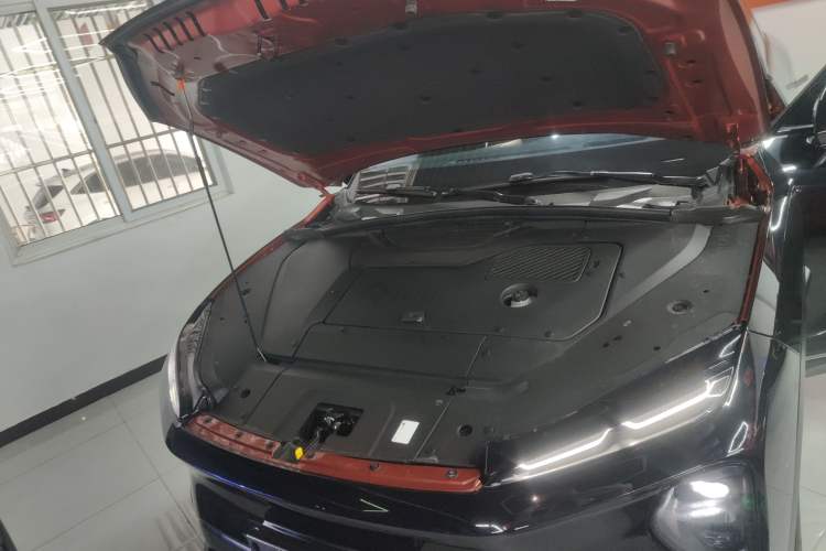 Used Nio ES7 2022 100kWh First Edition Engine Bay