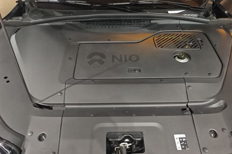 Used Nio ES7 2022 75 kWh Engine Bay
