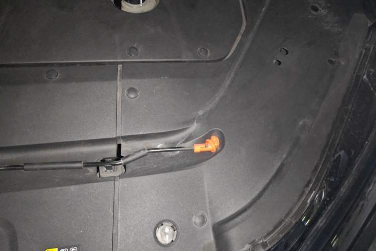 Used Nio ES7 2022 75 kWh Engine Bay Left