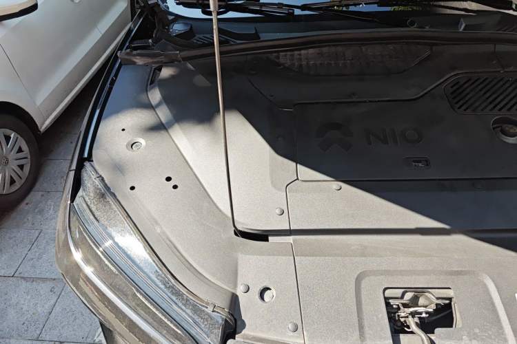 Used Nio ES7 2022 100kWh First Edition Engine Bay Right