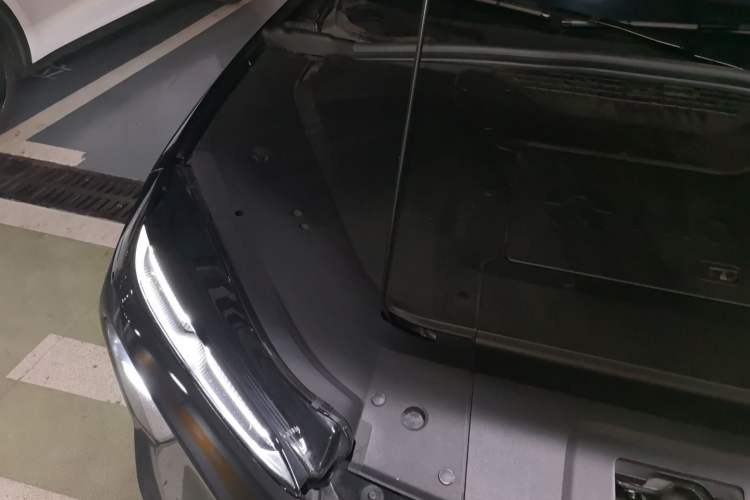 Used Nio ES7 2022 100 kWh Engine Bay Right