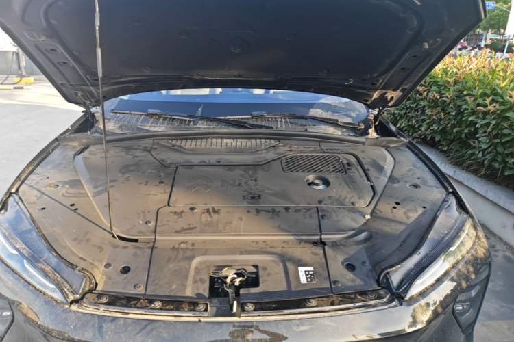 Used Nio ES7 2022 100 kWh Engine Bay
