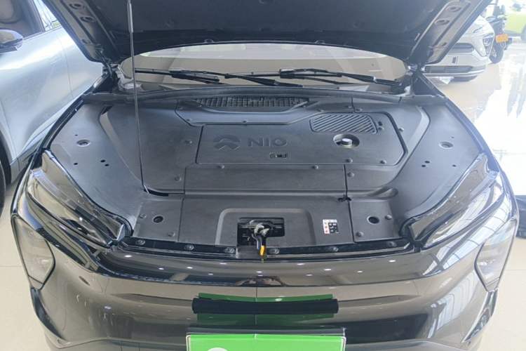 Used Nio ES7 2022 75 kWh Engine Bay