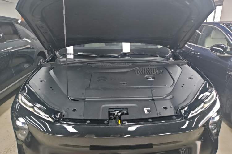 Used Nio ES7 2022 100 kWh Engine Bay