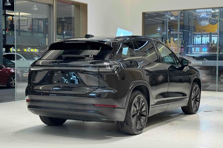 Used Nio ES7 2022 75 kWh Exterior 1