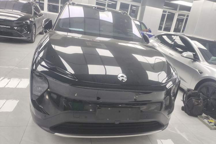 Used Nio ES7 2022 75 kWh Exterior 1