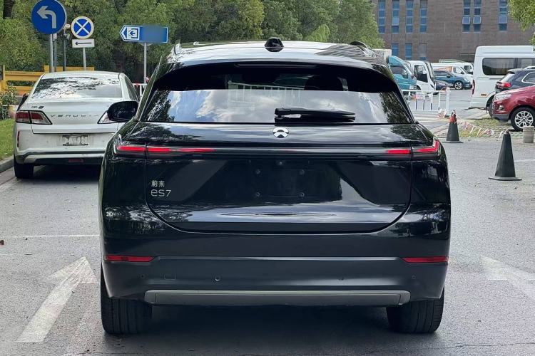 Used Nio ES7 2022 75 kWh Exterior 2
