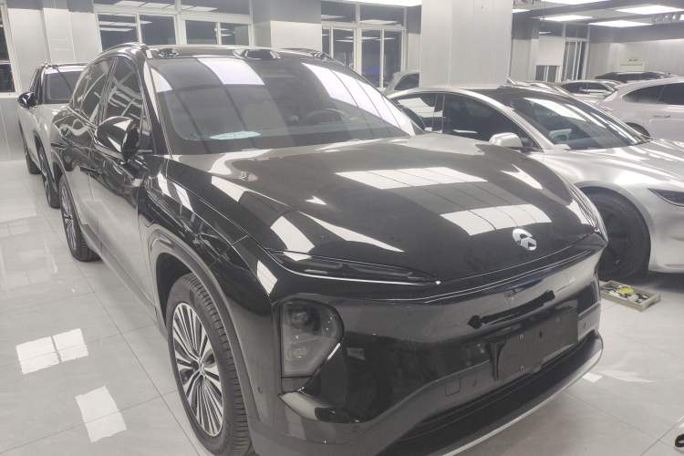 Used Nio ES7 2022 75 kWh Exterior 2