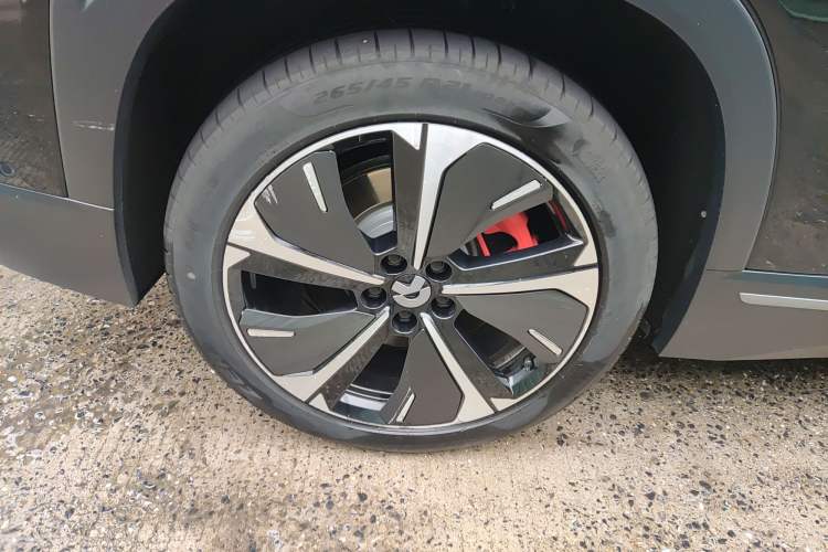 Used Nio ES7 2022 75 kWh Exterior 2