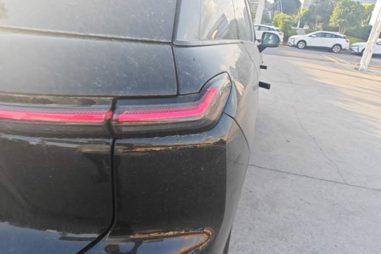 Used Nio ES7 2022 100 kWh Exterior 3