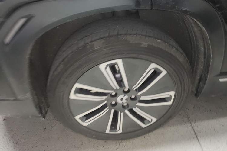 Used Nio ES7 2022 75 kWh Exterior 5