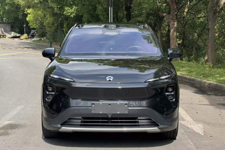 Used Nio ES7 2022 75 kWh Exterior 6