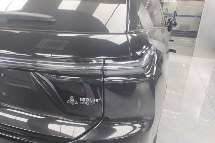 Used Nio ES7 2022 75 kWh Exterior 6