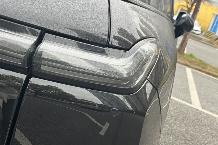 Used Nio ES7 2022 75 kWh Exterior 8