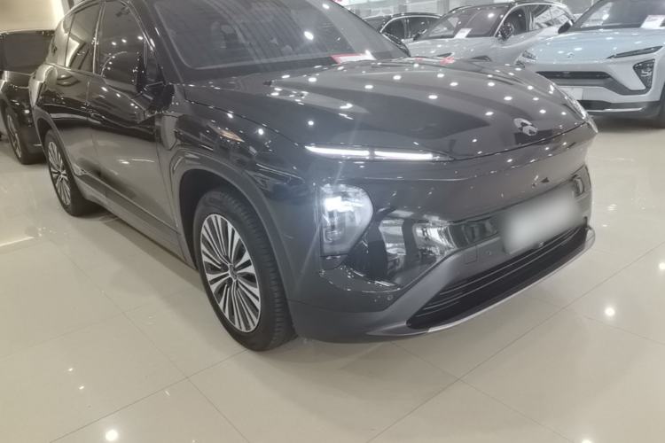 Used Nio ES7 2022 75 kWh Front Right 45 Deg