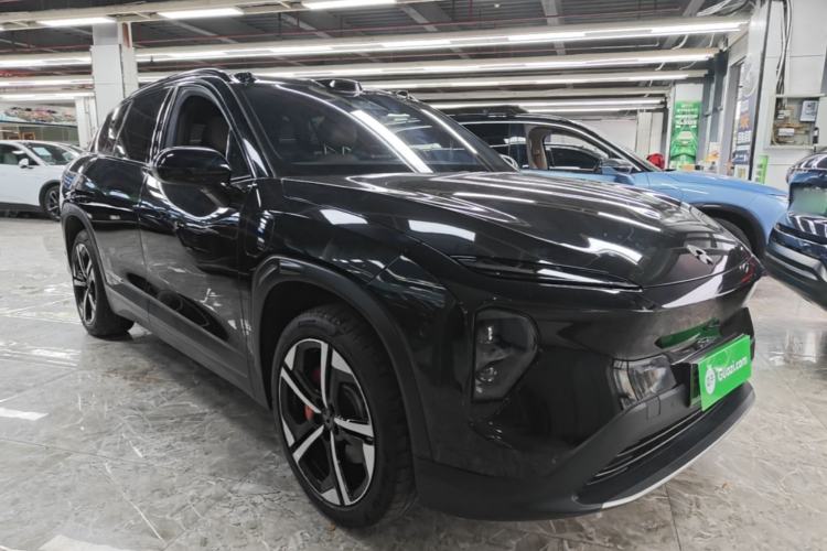 Used Nio ES7 2022 100kWh First Edition Front Right 45 Deg