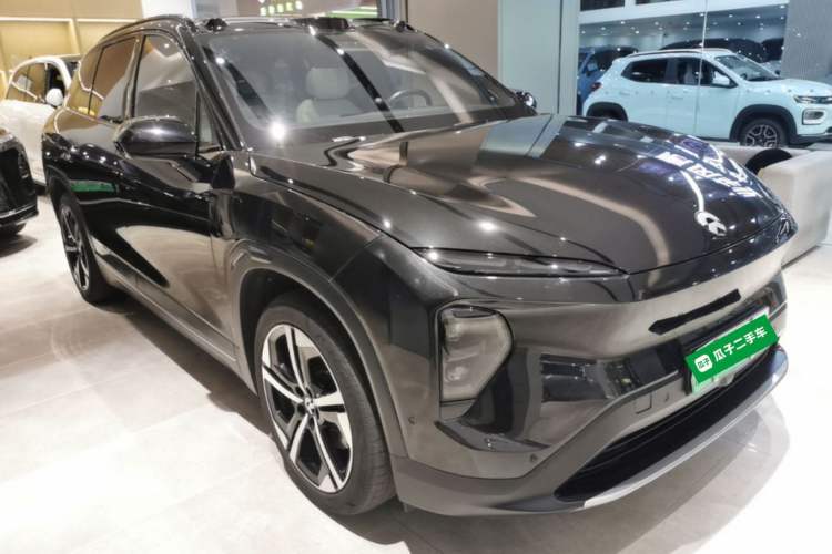 Used Nio ES7 2022 100kWh First Edition Front Right 45 Deg