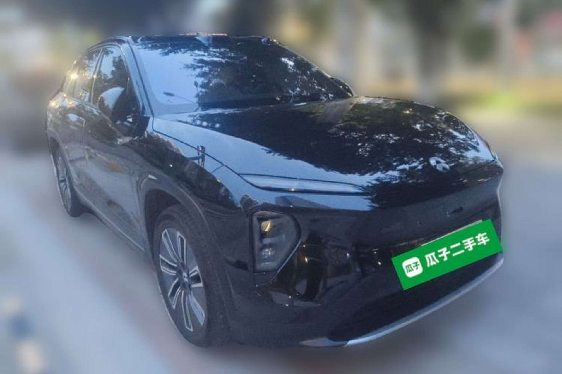 Used Nio ES7 2022 75 kWh Front Right 45 Deg