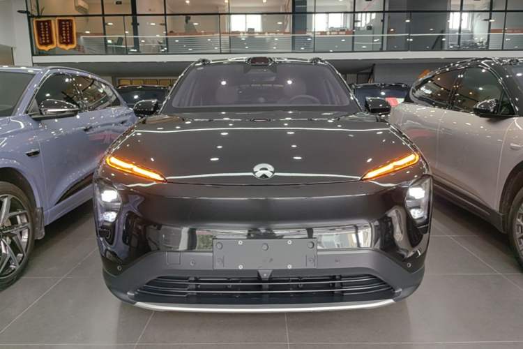 Used Nio ES7 2022 75 kWh Front