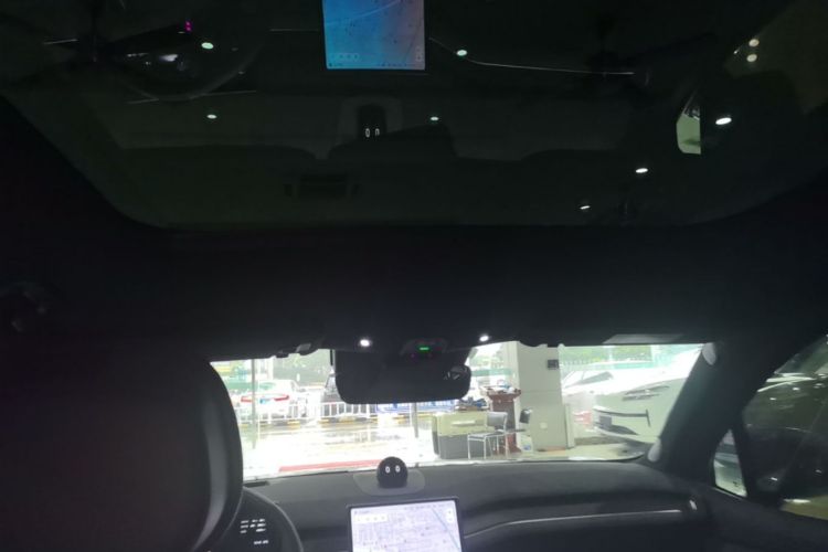 Used Nio ES7 2022 75 kWh Headliner